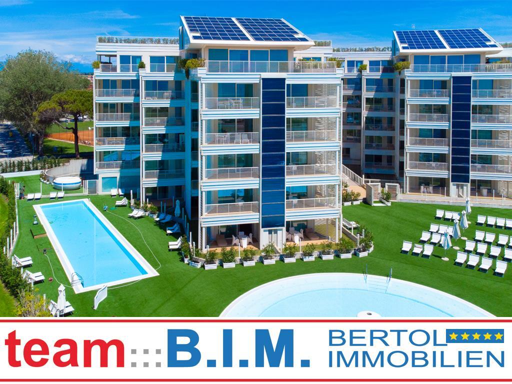 Bestlage im Haus: Luxus-Penthouse mit Meerblick, Dachpool ...