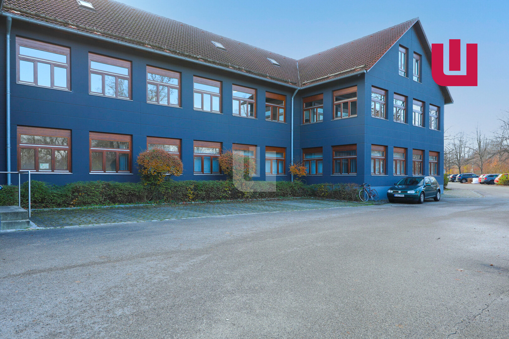 "Provisionsfrei* - Repräsentative  Büroflächen
vor den Toren Münchens - Top Verkehrsanbindung!