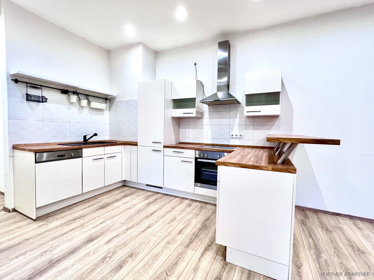 Zentrale Lage in Saarbrücken: Nahe Fußgängerzone und Hauptbahnhof