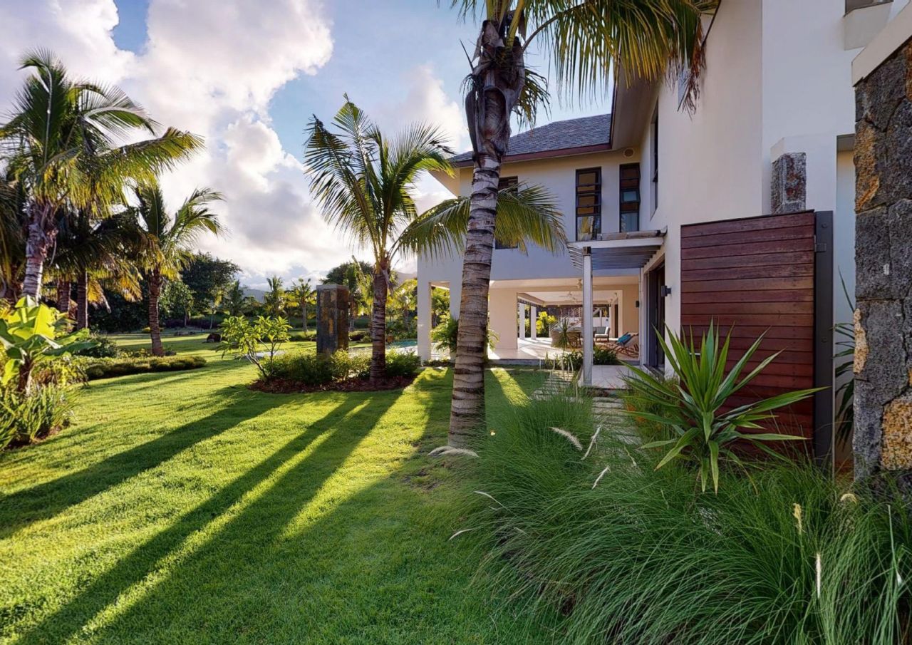 Viel Wohnfläche und Grundstück, Traumhaus an der Ostküste von Mauritius !