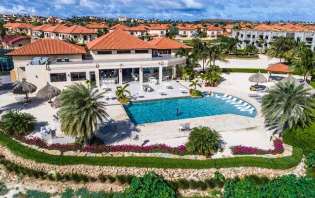 Modernes 3-Schlafzimmer-Stadthaus Zu Verkaufen In Gold Coast, Aruba | Beach Community Living