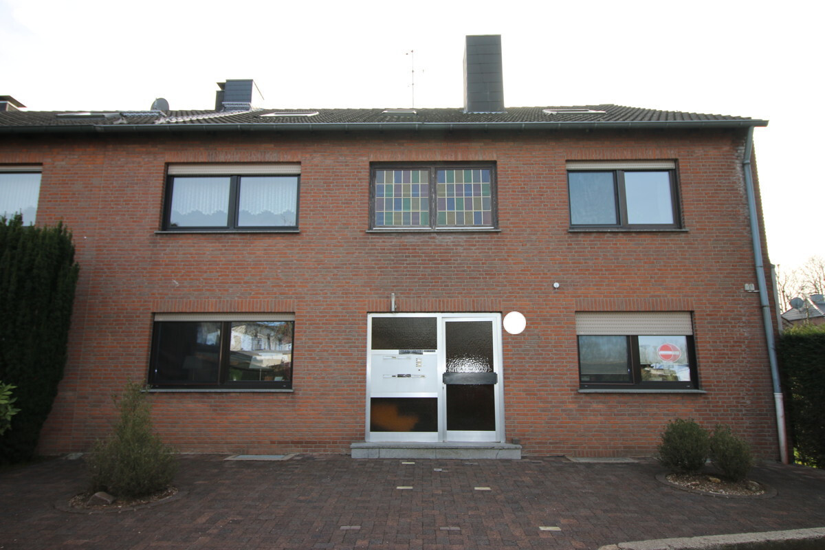 Paket von 3 Eigentumswohnungen mit 3 Einzelgaragen in ruhiger Lage von Viersen