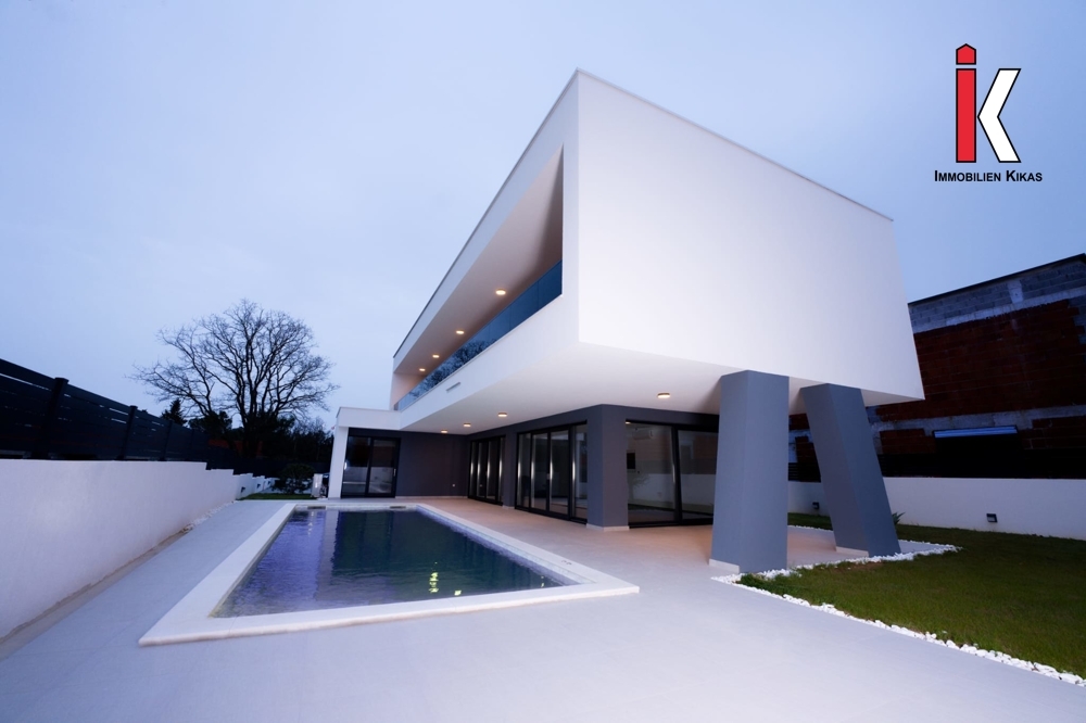 Neubau Designhaus!
Villa mit Pool in Zaton- Zadar