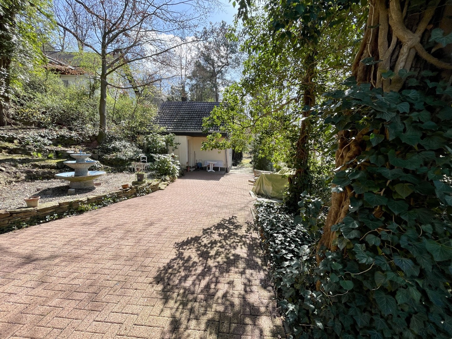 Baugrundstück mit Altbestand direkt an der Fulda! KEINE KÄUFERPROVISION