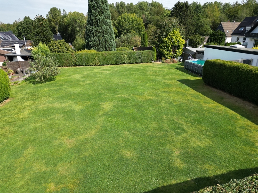 PROVISIONSFREI! 
BAUREIFES Grundstück in TRAUMHAFTER LAGE 
für Ihr NEUES ZUHAUSE