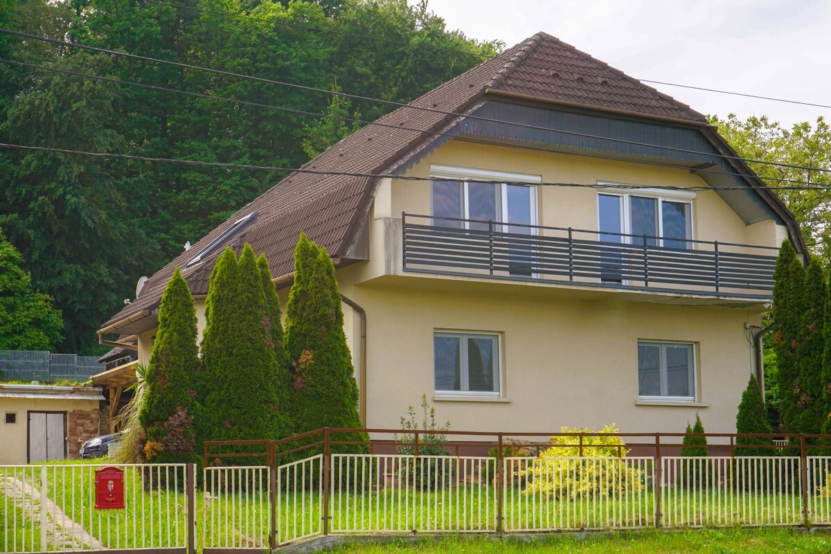 Zweifamilienhaus in Páka Ungarn - mit Garten und einer traumhaften Aussicht