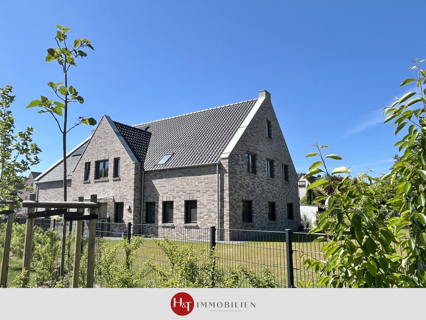 Großzügiges Wohnen im Effizienzhaus 40 EE – Die nachhaltige Einfamilienhaus-Alternative