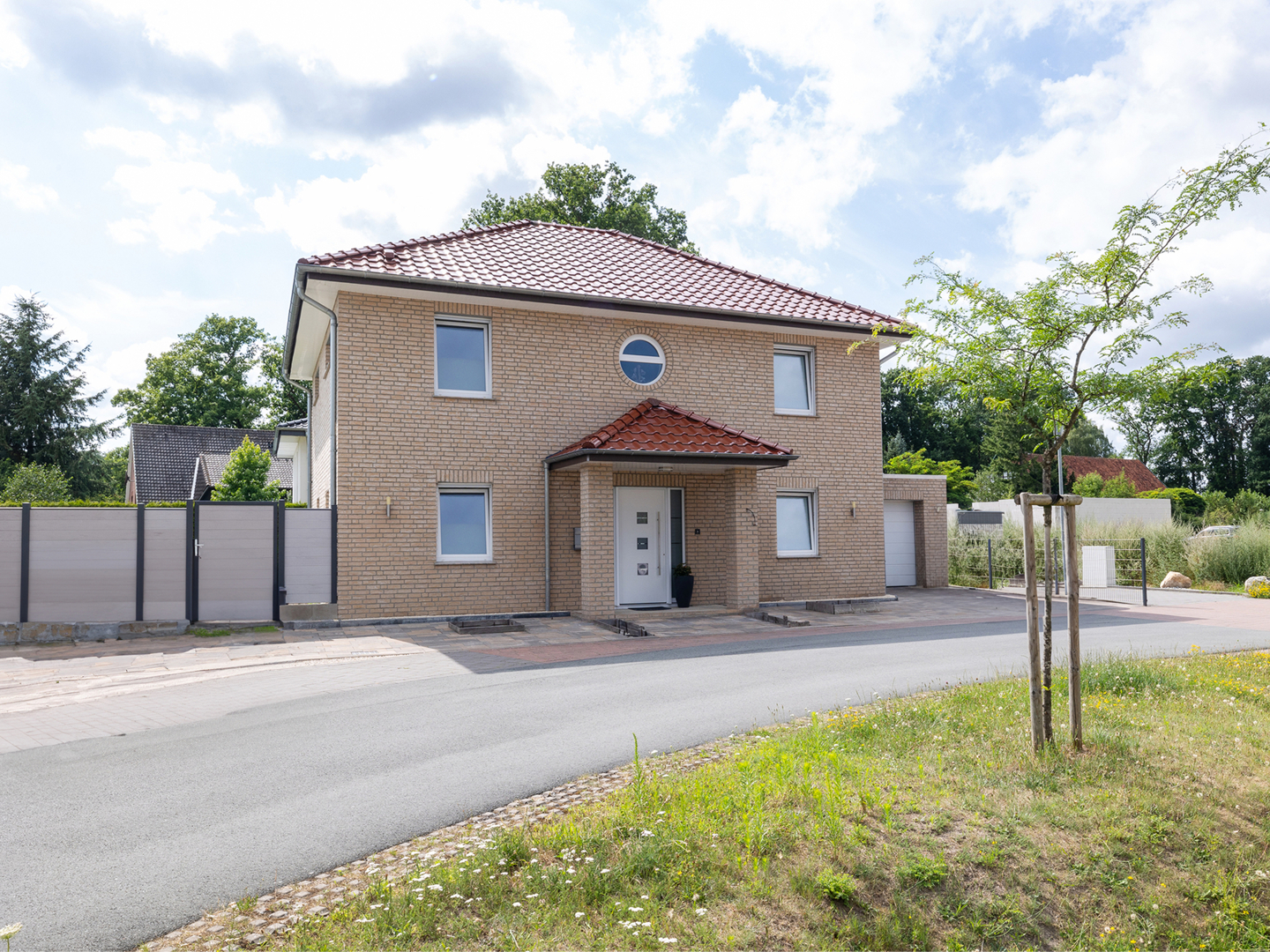 Rückzugsort mit Lebensqualität – Stadtvilla in familienfreundlicher Sackgasse in Versmold