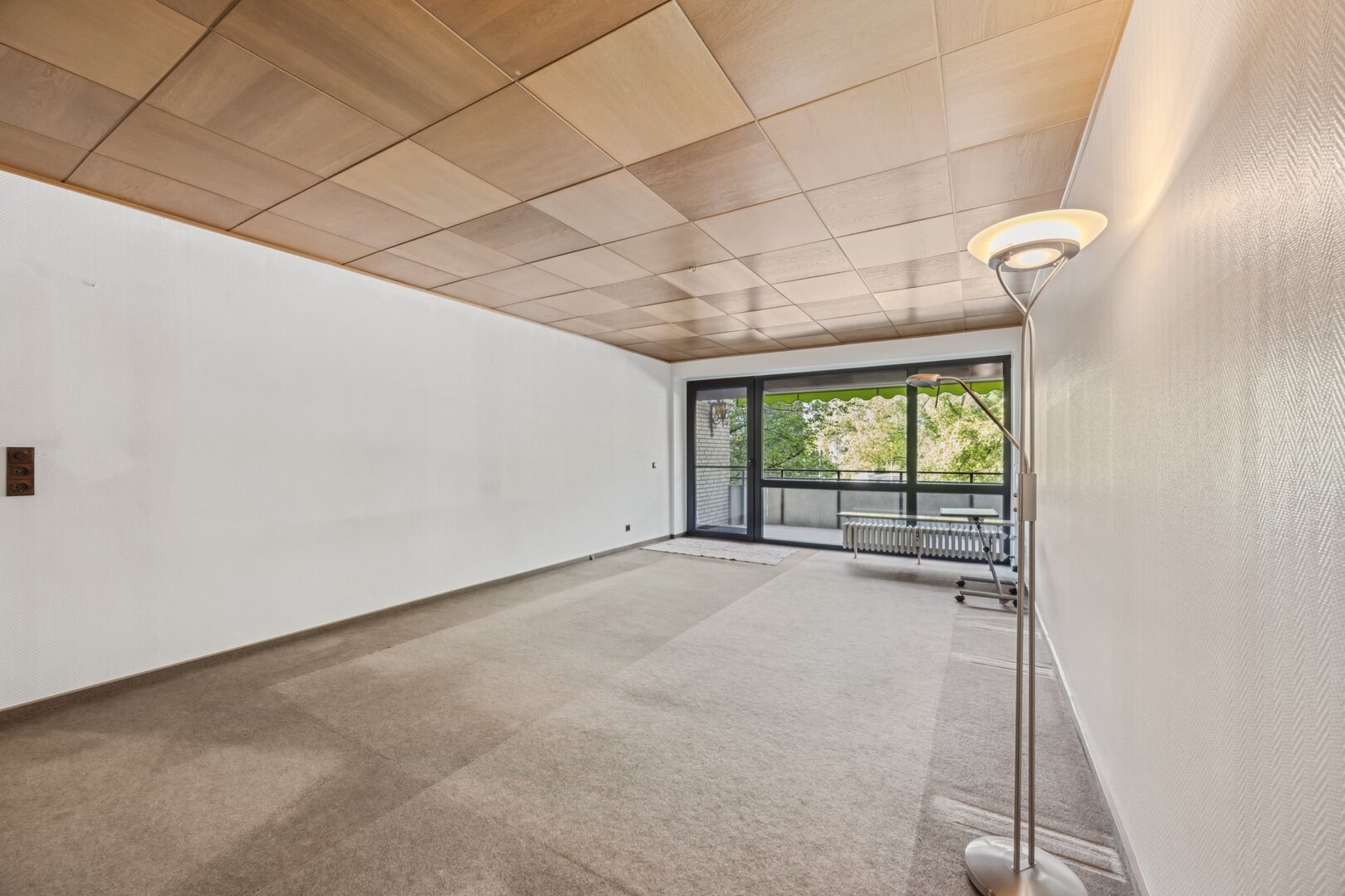 Familienfreundliche, attraktiv geschnittene 4 Zimmerwohnung mit großen Balkonterrassen