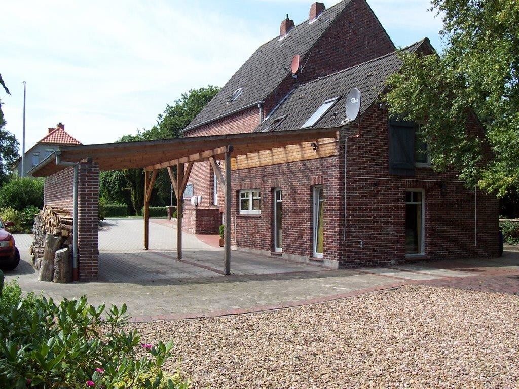 **3-Familienhaus inkl. Keller für Kapitalanleger in der Nähe der Nordsee zu verkaufen**