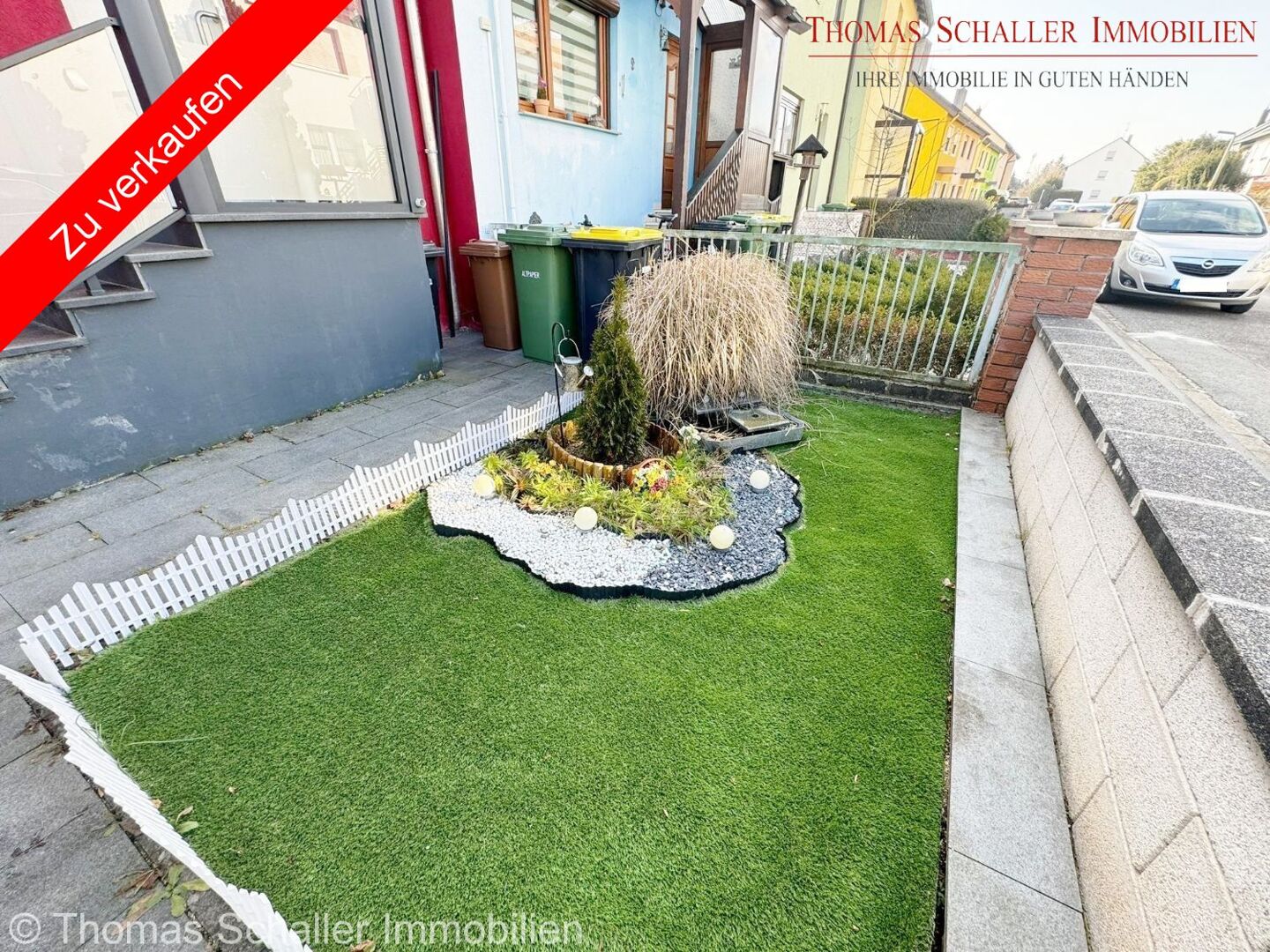 Modernisiertes Reihenmittelhaus mit Stil und Komfort in Zirndorf-Weinzierlein