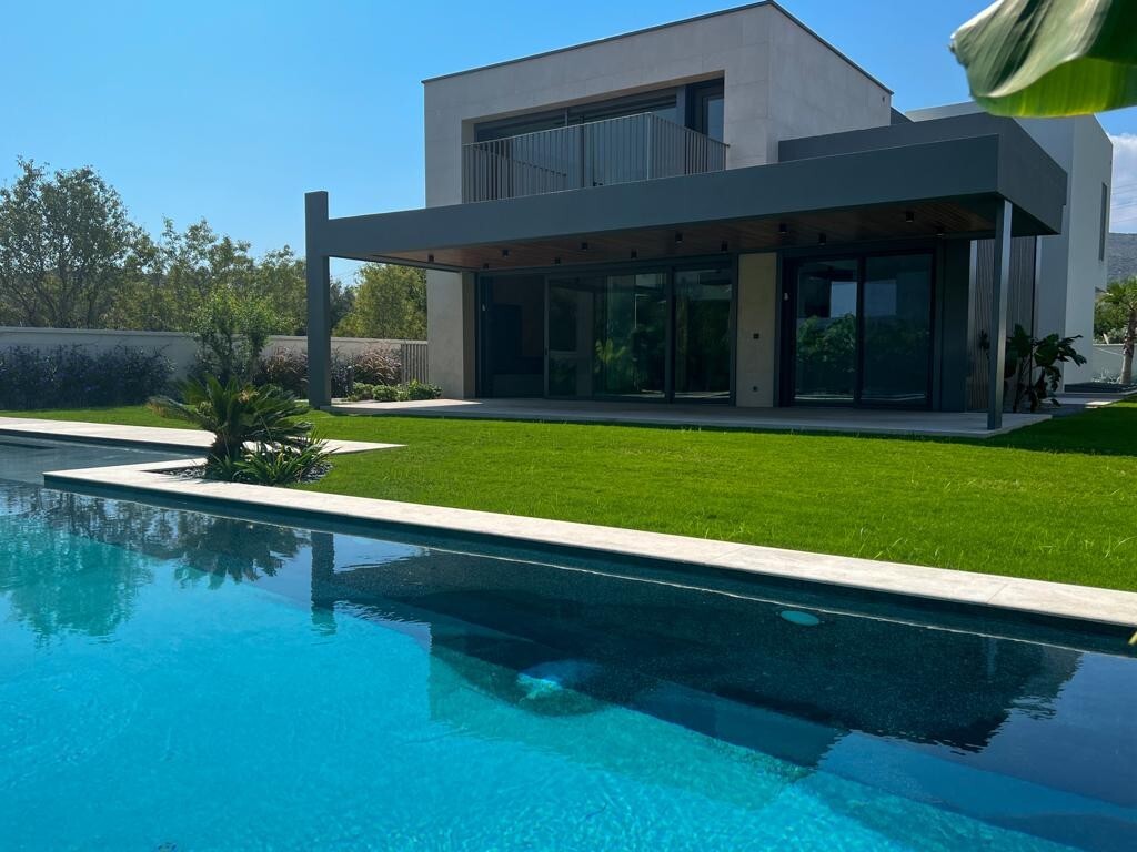 Exklusive Villa in Ilıca Alacati Cesme -Türkei – Ihr privates Paradies am Mittelmeer!