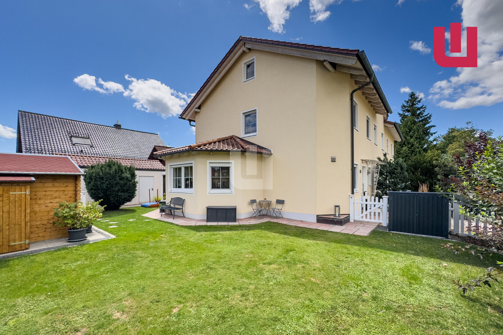 WINDISCH IMMOBILIEN - Modernes REH mit  sonnigem Garten in ruhiger Wohnlage von Mammendorf (S3)