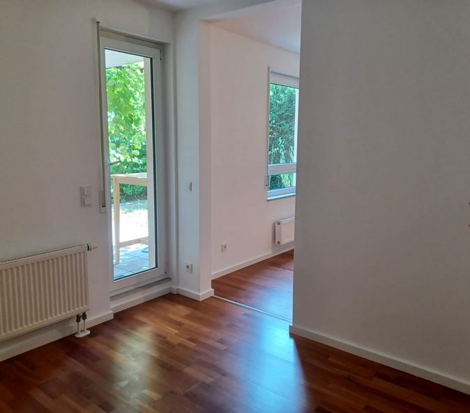 GEWERBEEINHEIT ++ IDEAL FÜR Büro oder Arzt/Physio-Praxis ++