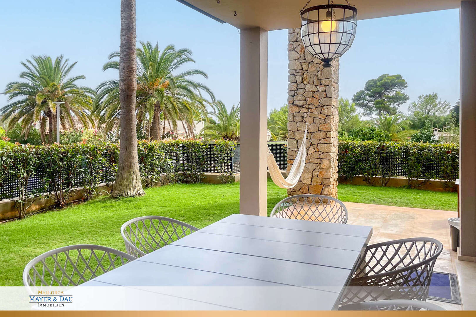 Port Verd: "zur Miete" Exklusive Duplex-Wohnung mit Garten und Tiefgarage in Bestlage. Obj. 8945