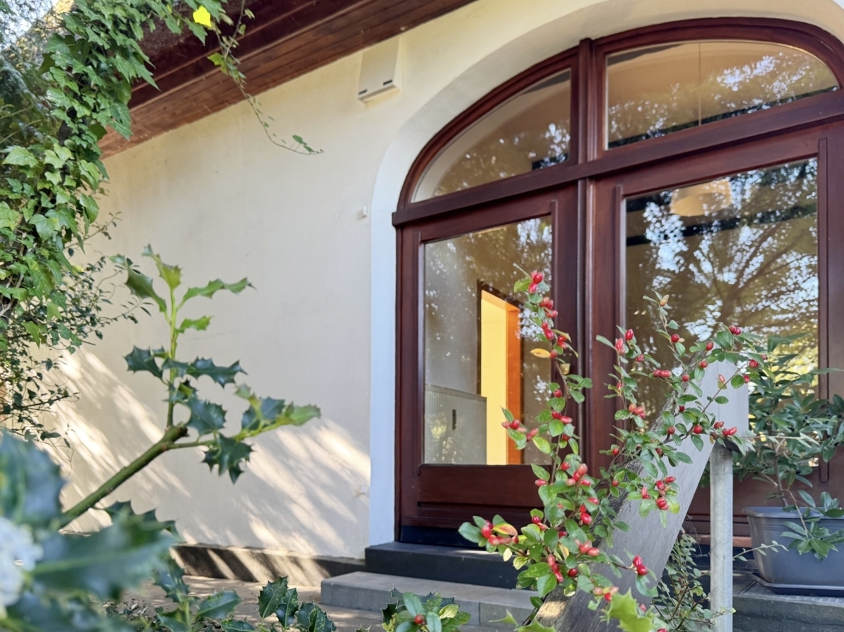 Wohntraum unter Reet: 2-Zimmer-Wohnung mit Terrasse