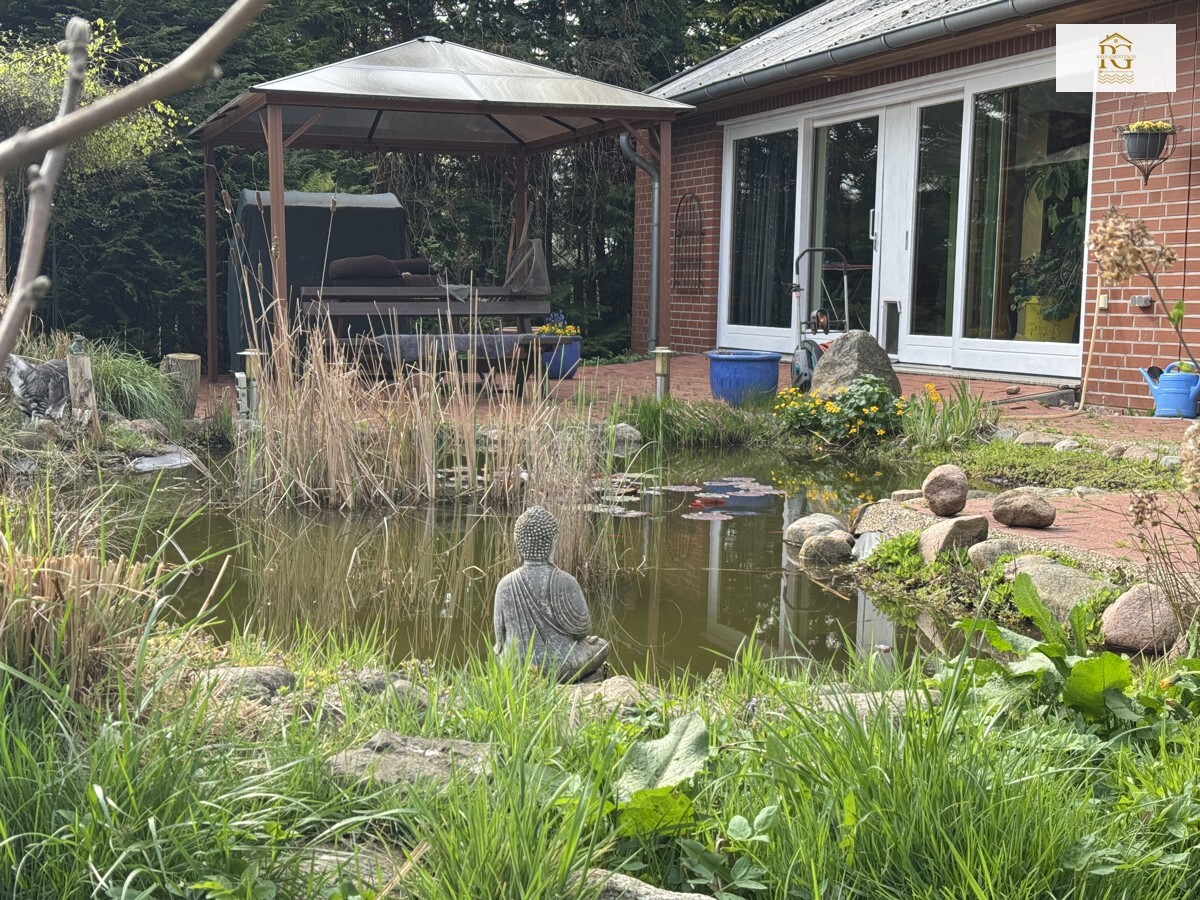 Großes EFH Steinau-Höring in ruhiger Lage direkt am Kanal mit eigenen Bootsanleger (Pacht)
