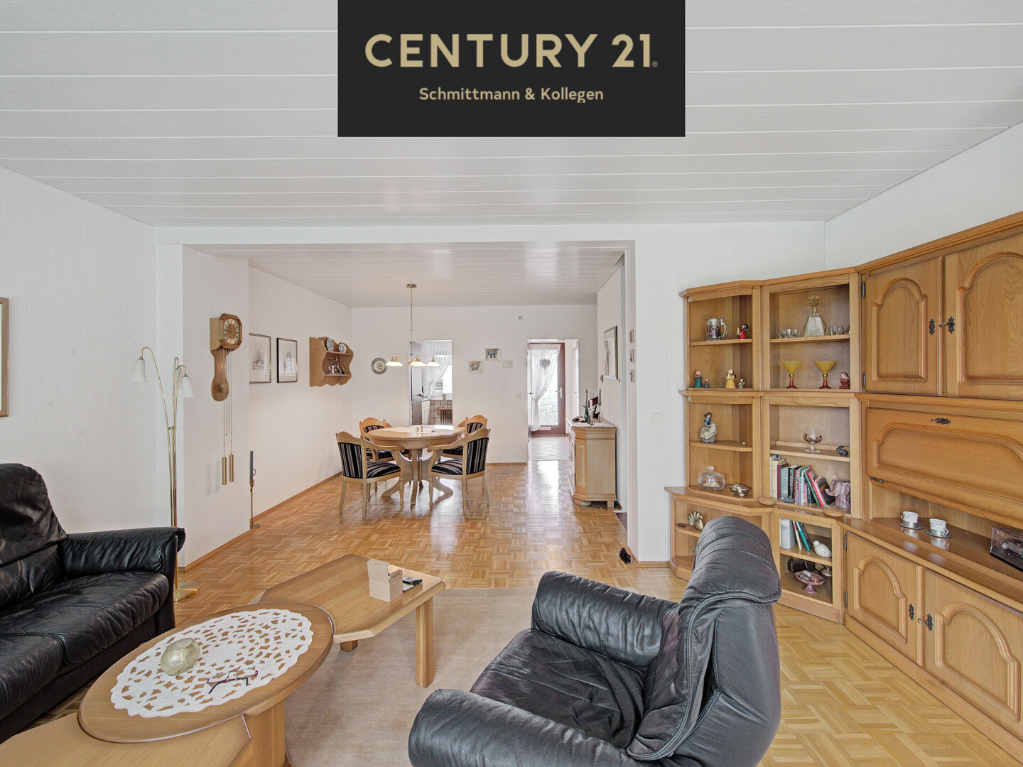 Willkommen Zuhause! Machen Sie es sich gemütlich!