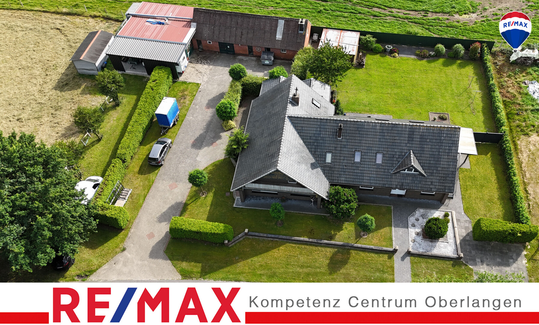 Einfamilienhaus mit 2 Einliegerwohnungen und Werkstatt/Lager/Stall zum Top Preis im Bestzustand auf 8519 m²