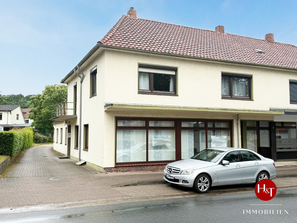 Bauplatz mit Wohn- und Geschäftshaus in bester Lage!