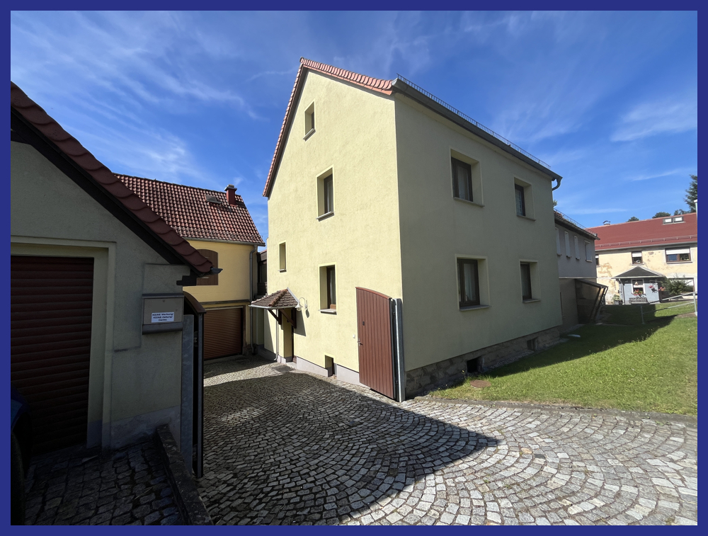 Schönes Einfamilienhaus mit tollem Garten