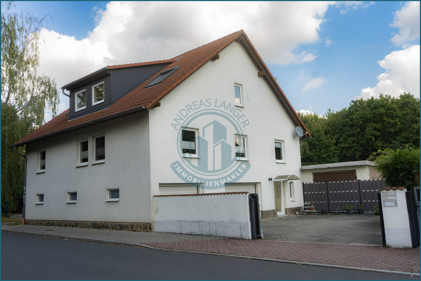 Geräumiges Einfamilienhaus in Borna mit vielen Möglichkeiten