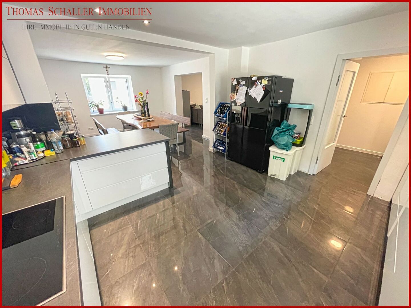 Modernisiertes EFH mit PV-Anlage, Loggia & Garage zentral in Donaustauf **Provisionsfrei**