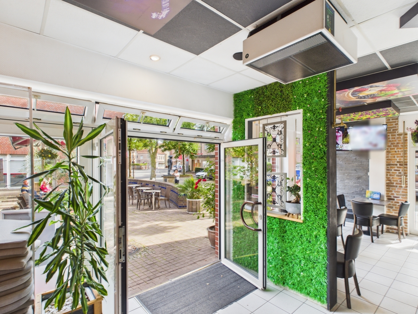 Kapitalanlage 5,6 % Rendite, 10 Jahres Mietvertrag- attraktive Gewerbefläche!