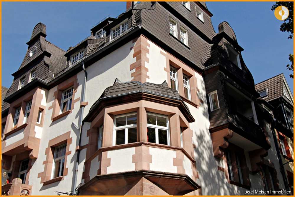 Axel Meisen Immobilien: Eklektische Krone der Dachgeschoss-Schöpfung