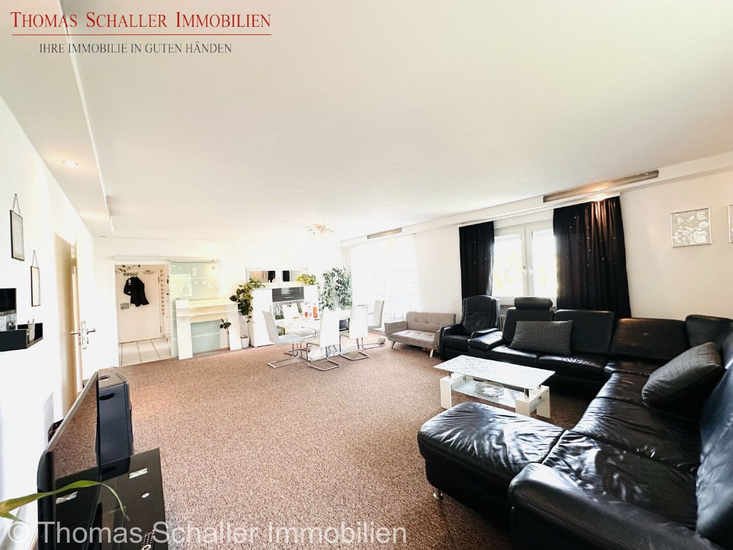 Großzügige 4-Zimmer-Wohnung mit Balkon & moderner Einbauküche in Fürth