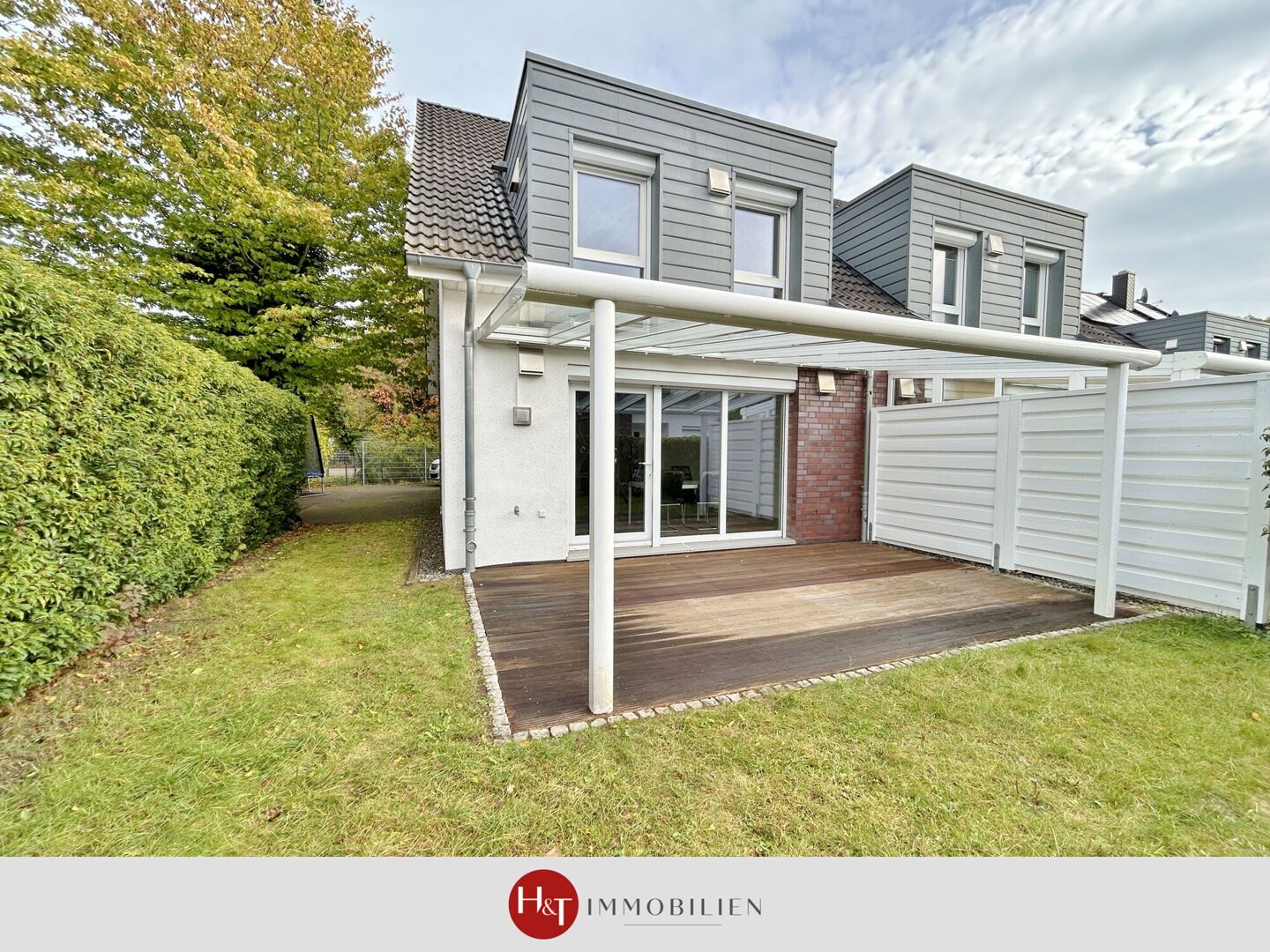 Modernes Wohnen in familiärer Nachbarschaft – mit eigenem Garten!