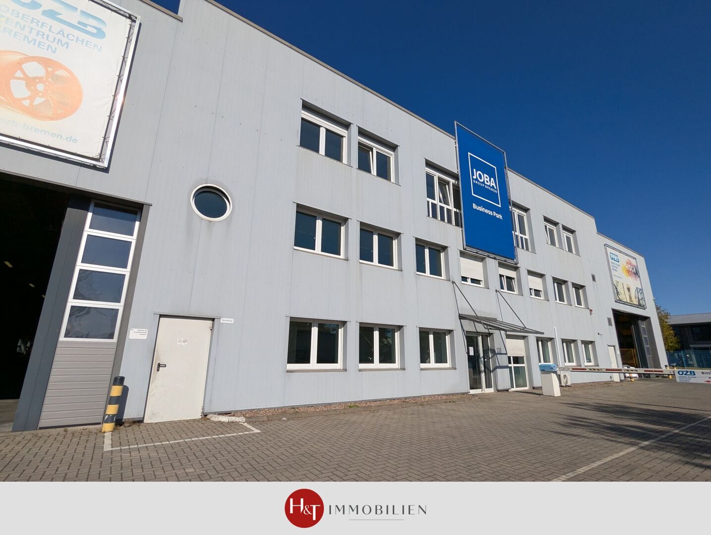 „Flexible Bürofläche nahe A1 – modern, hell & sofort bezugsbereit“