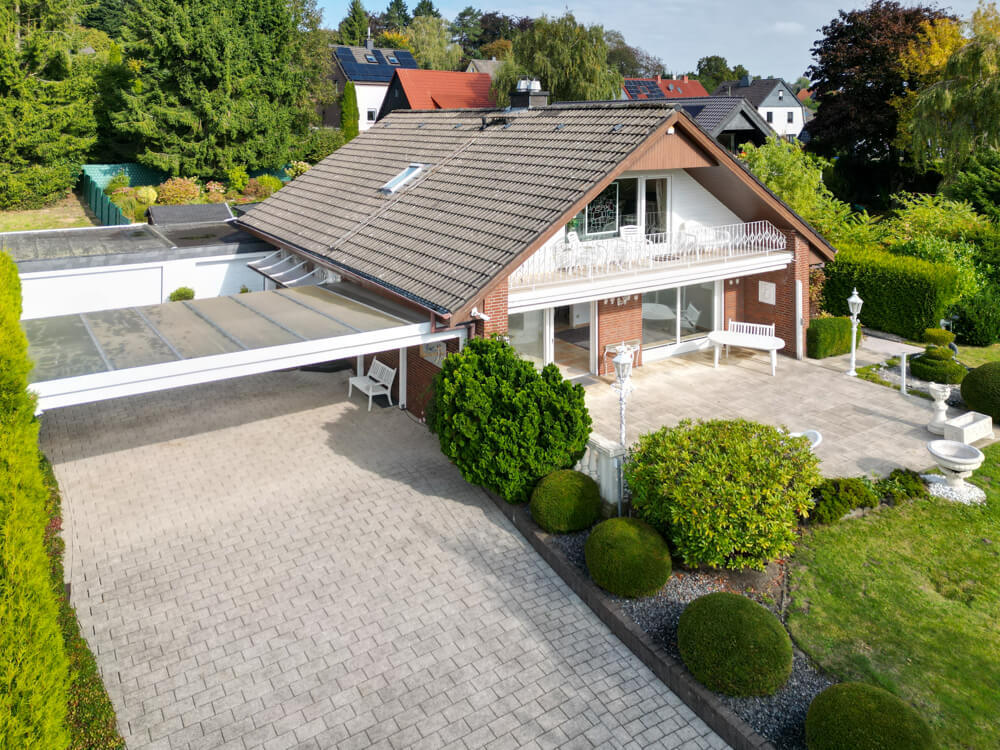 Exklusives Wohnen in Herdecke – mit großzügigem Garten und hochwertiger Poolanlage