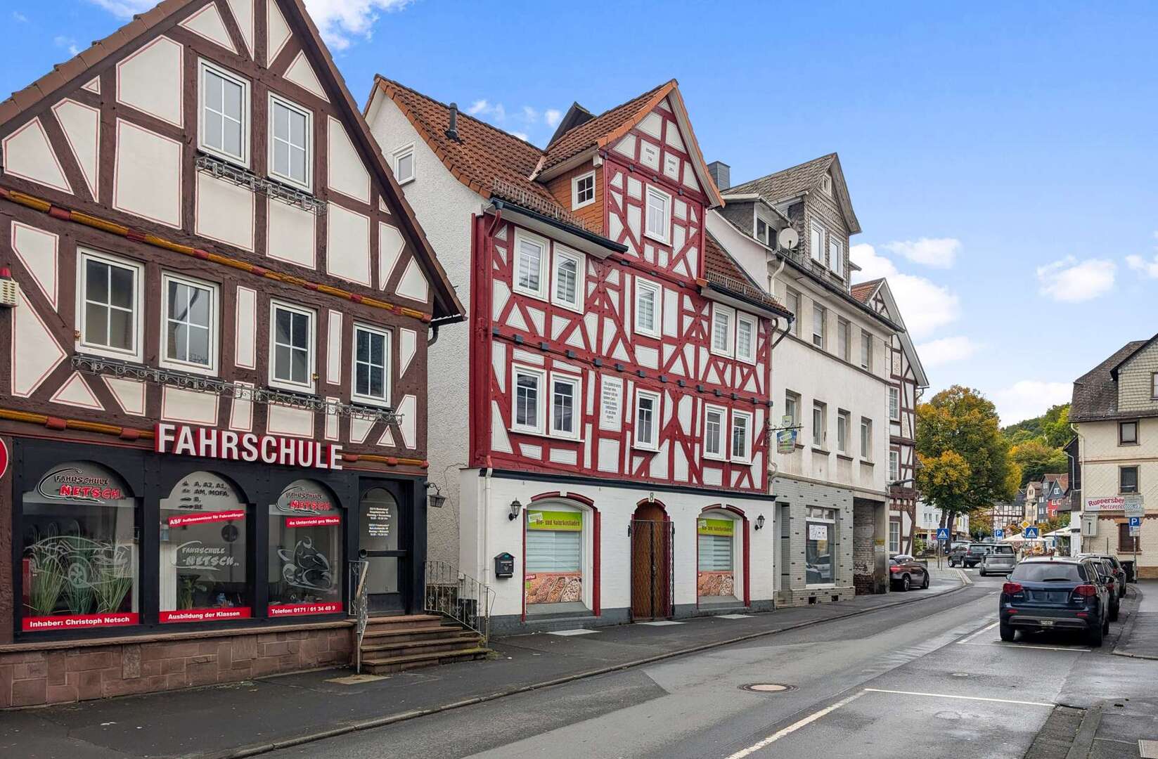 Erstbezug nach Sanierung! Historisches Fachwerkhaus mit Ladenlokal in zentraler Lage
