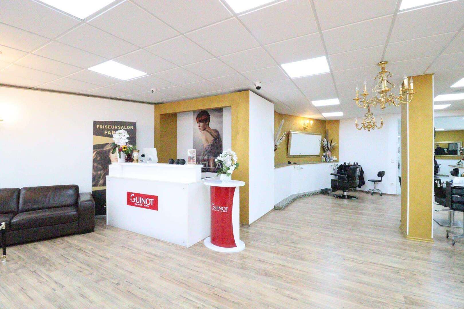 WRS Immobilien - Friseurgeschäft in der Altstadt von Mainz - komplett ausgestattet