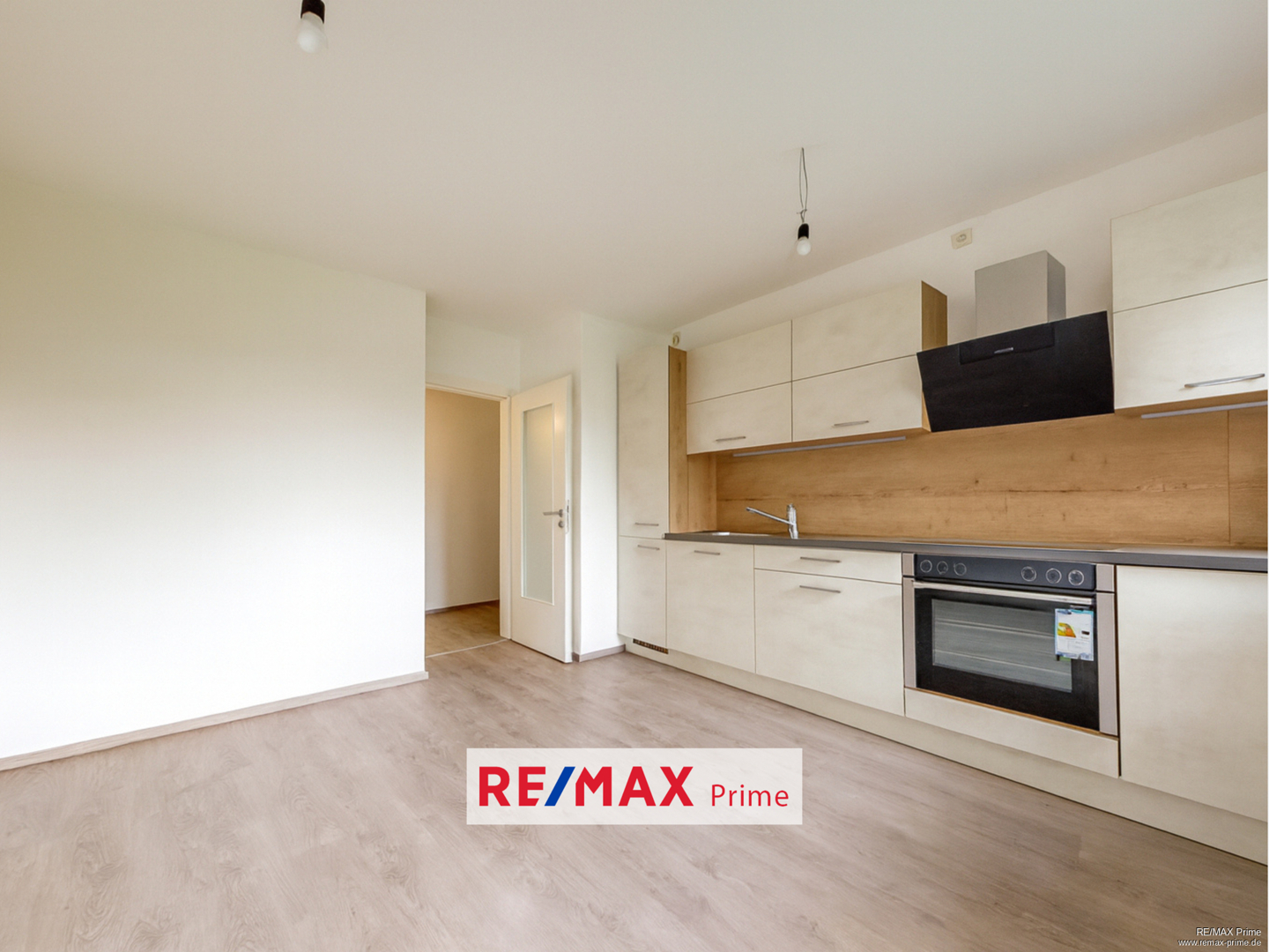 Alles neu, perfekt gelegen – Sanierte 2-Zimmer-Wohnung in Oberschleißheim - mit Südbalkon & Stil!