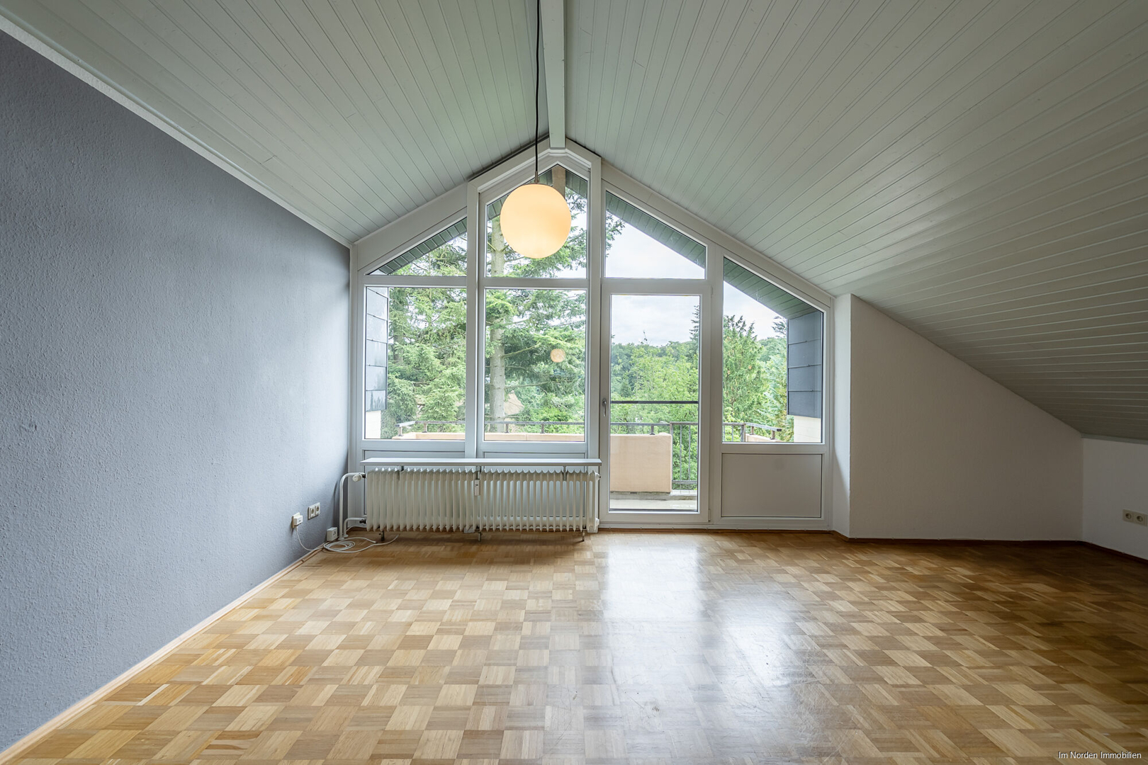 Licht & Weite unter dem Dach – Solide Kapitalanlage in Bad Malente