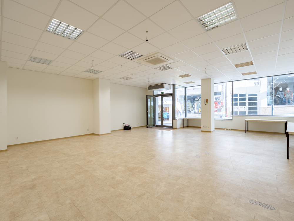 Großzügige Gewerbeeinheit mit Splitlevel in der Fußgängerzone!