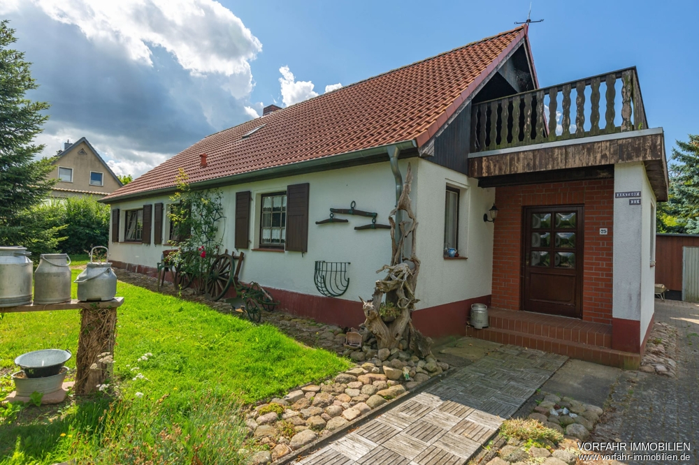 Schönes Haus mit Grundstück am Schweriner Innensee