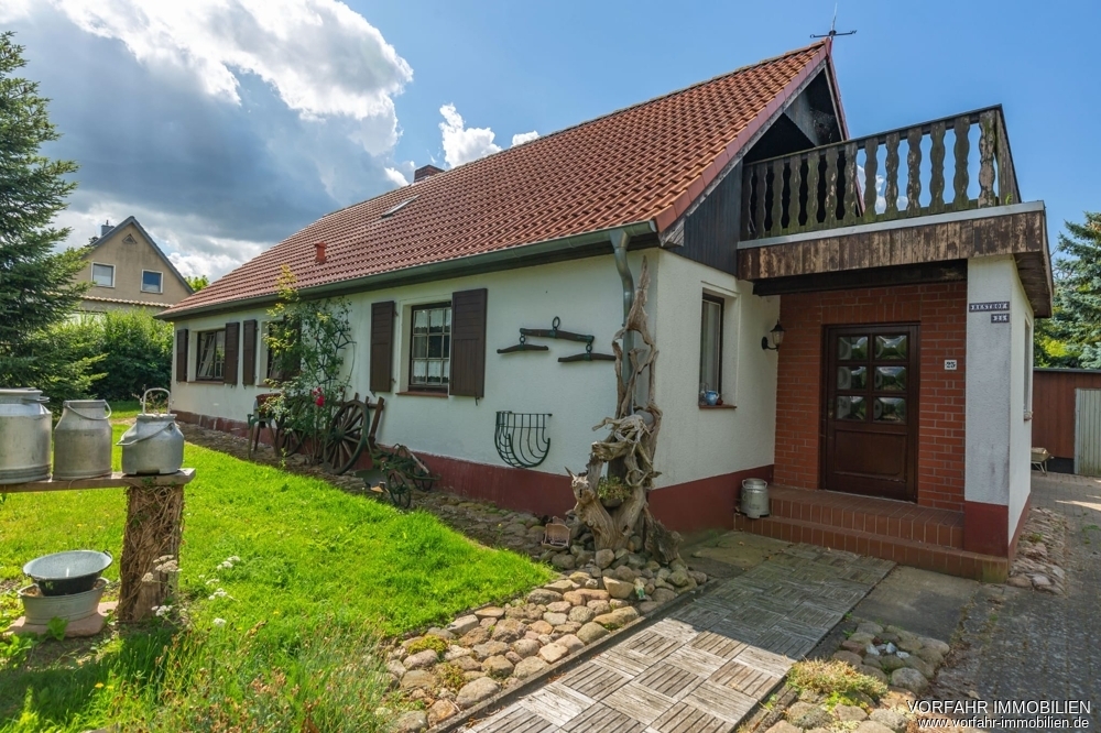 Schönes Haus mit Grundstück am Schweriner Innensee