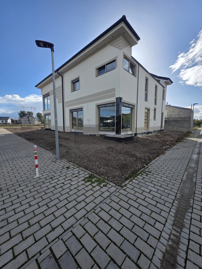 immobilien-lindstedt.de / NEUBAU MEHRFAMILIENHAUS IN GENSINGEN