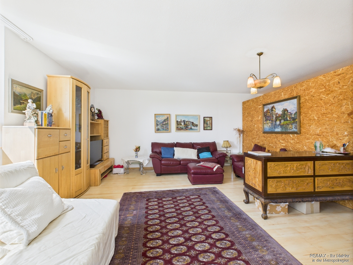 Hell und gut aufgeteilt, Sofortbezug möglich | 3-Zi.-Wohnung mit Loggia