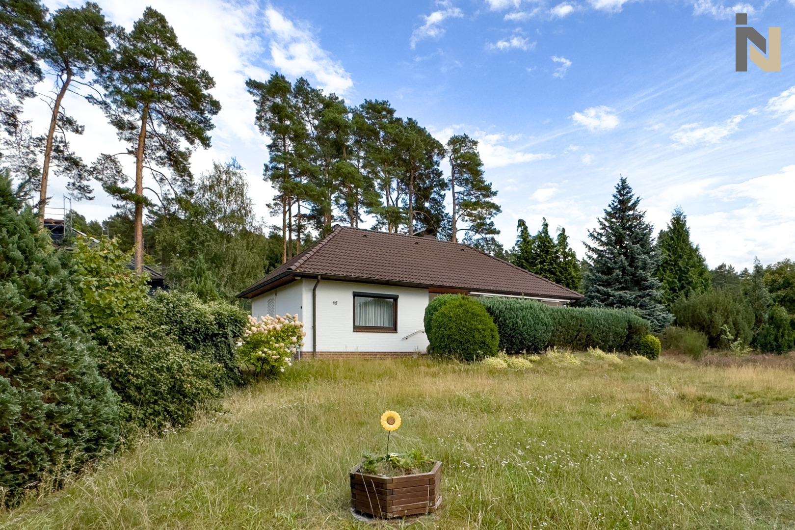 Einfamilienhaus auf großem Grundstück mit viel Potenzial!