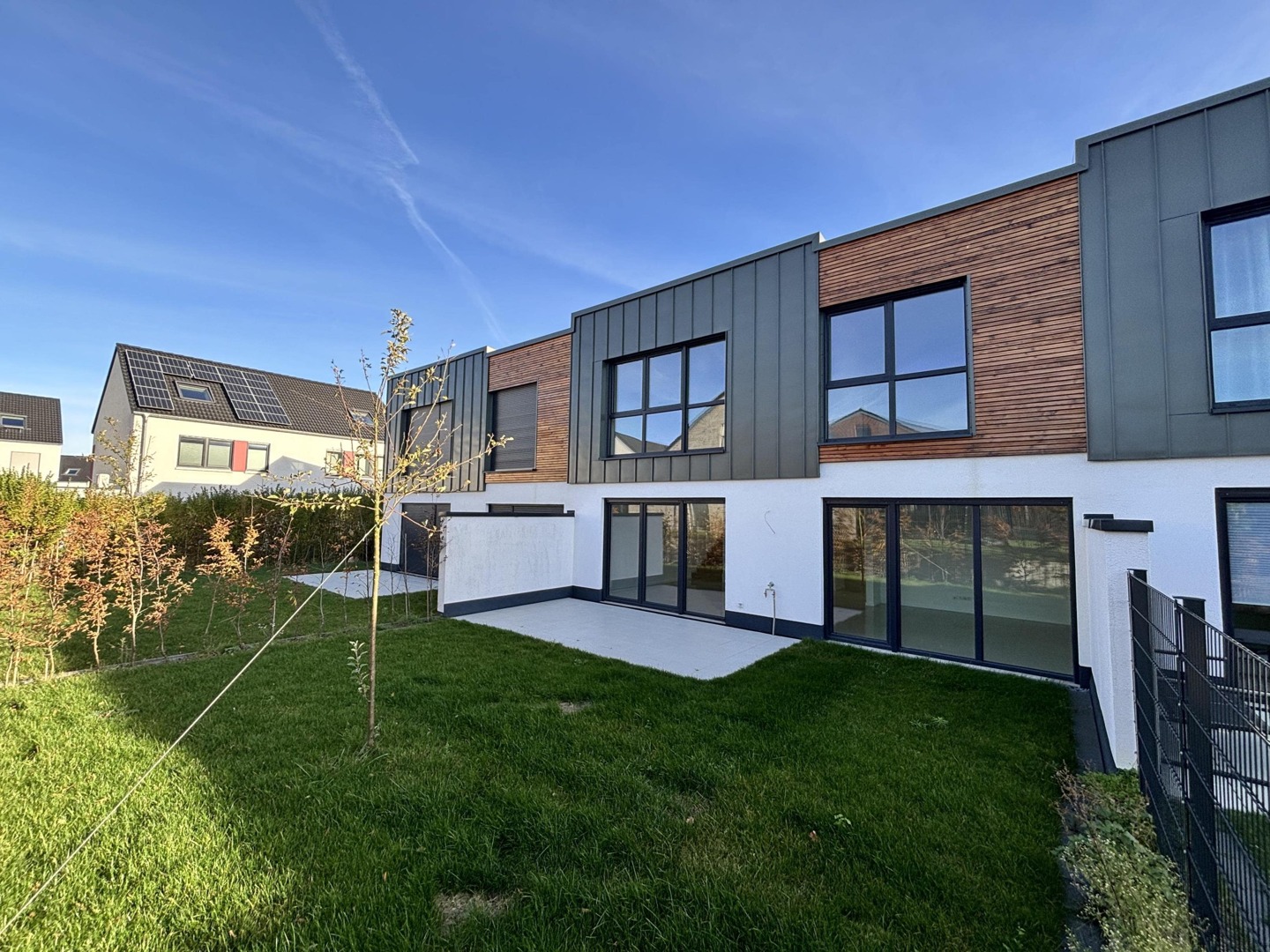 Sofort beziehbar!
Exklusives nachhaltiges Reihenmittelhaus in Neubeckum