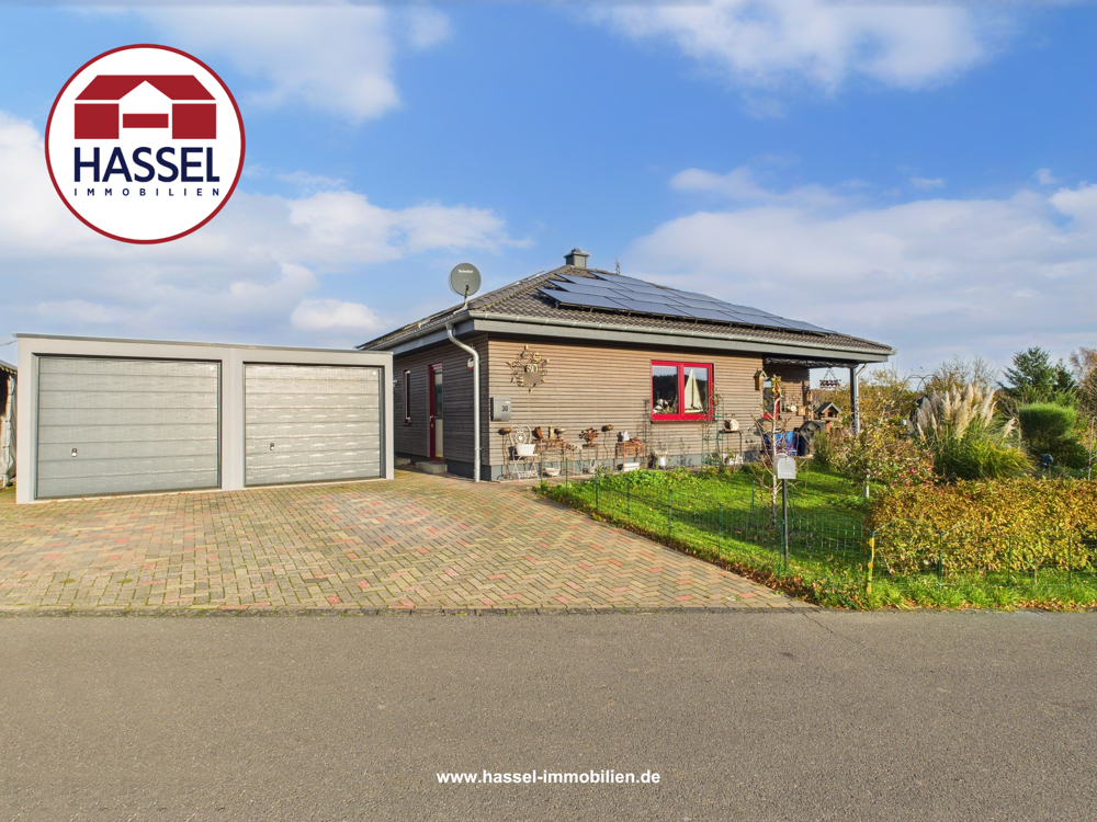 Im Einklang mit der Natur! Kanadisches ökologisches Holzhaus für Ihren Alltag in Hellenthal-Wolfert