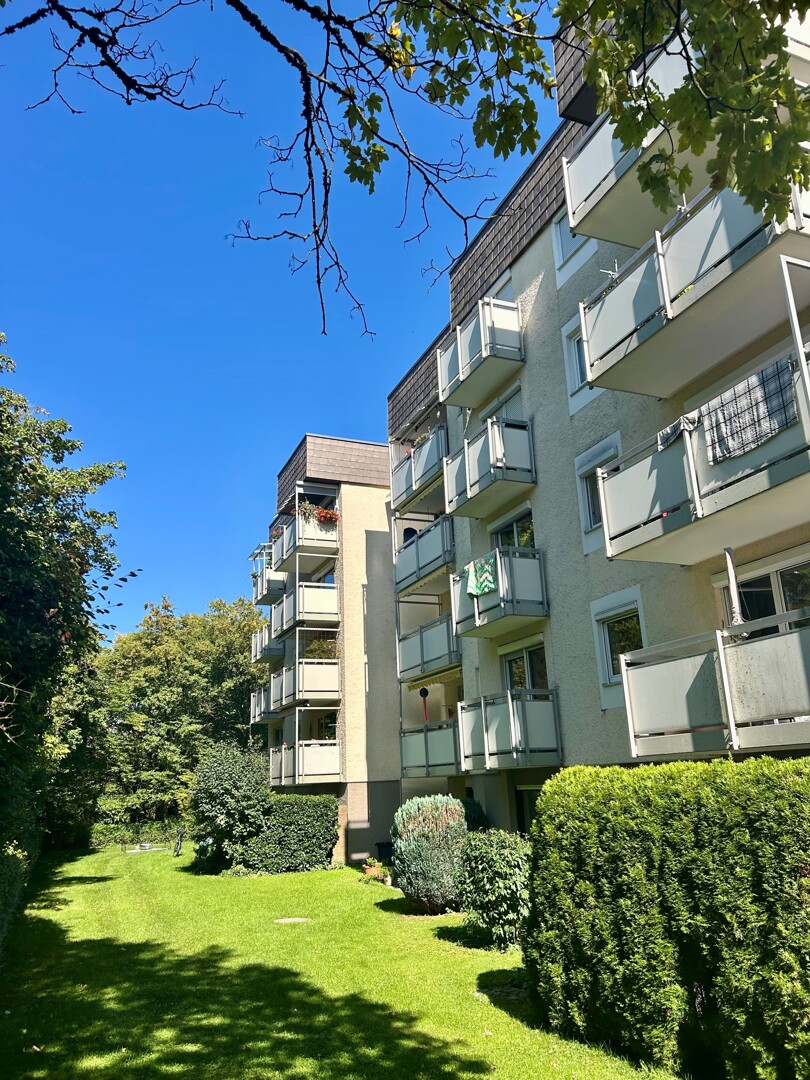 Großzügige barrierefreie 3-Zimmerwohnung mit ca. 5 % Nettorendite und späterem Selbstbezug!