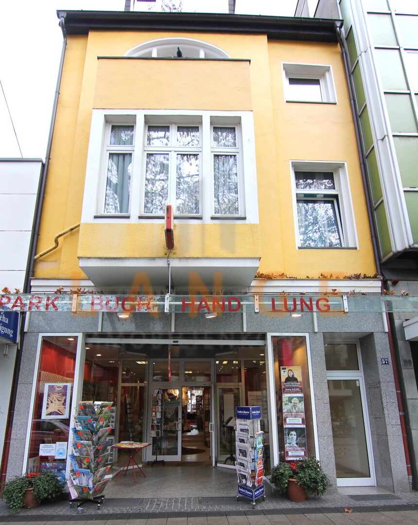 :::WOHN- + GESCHÄFTSHAUS:::5 WOHNUNGEN:::ZENTRUM:::SEHR GUTE FREQUENZ:::