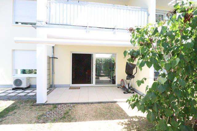 WRS Immobilien - käuferprovisionsfrei - 2 Zimmer EG Wohnung mit großem Garten + TG-Stellplatz