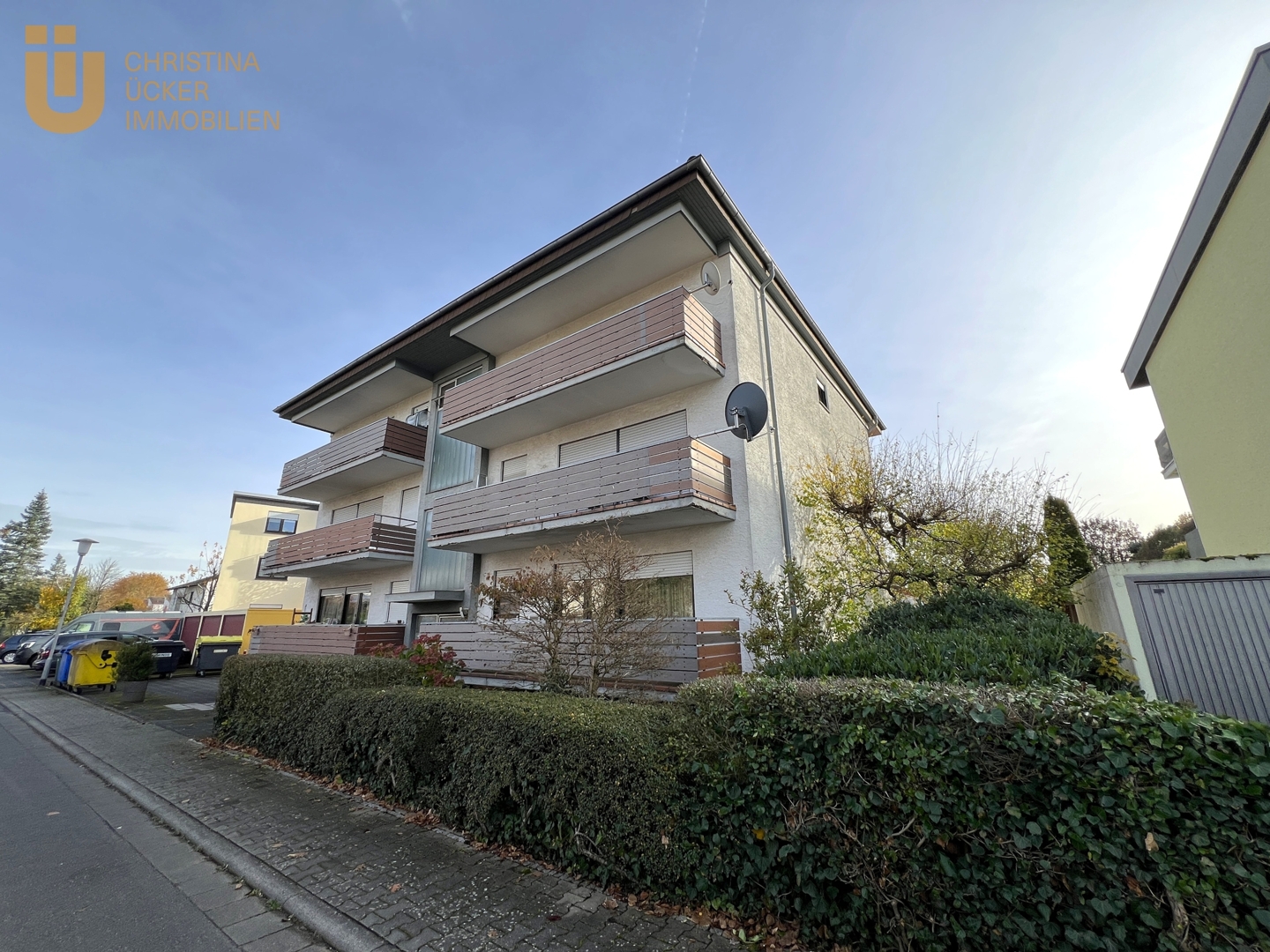 Kapitalanlage mit Potenzial: Voll vermietetes MFH mit 15 Ein-Zimmer-Apartments in Nieder-Roden