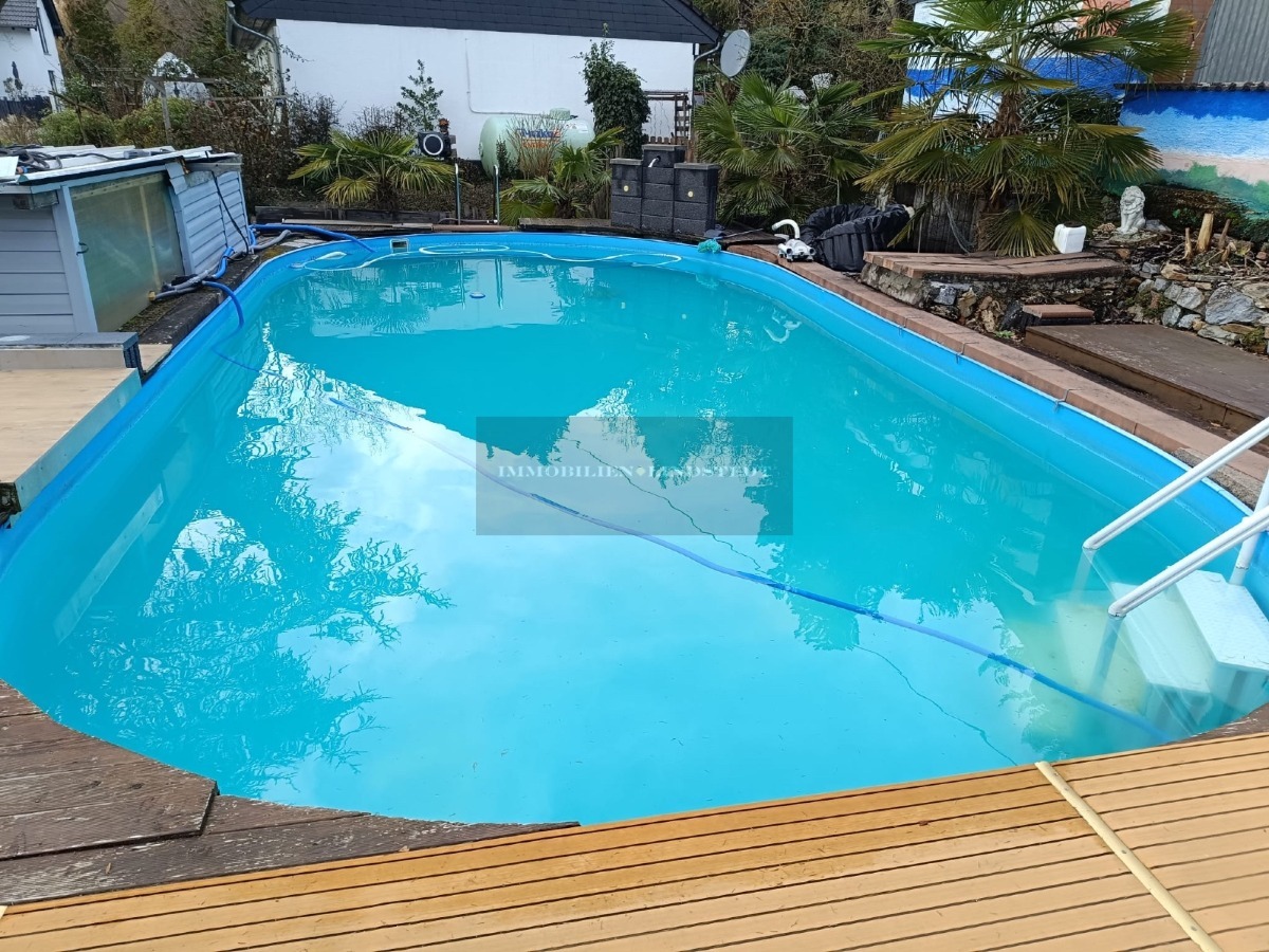 immobilien-lindstedt.de / EIN ZUHAUSE MIT GESCHICHTE, CHARAKTER UND SELTENEM ENTWICKLUNGSPOTENZIAL